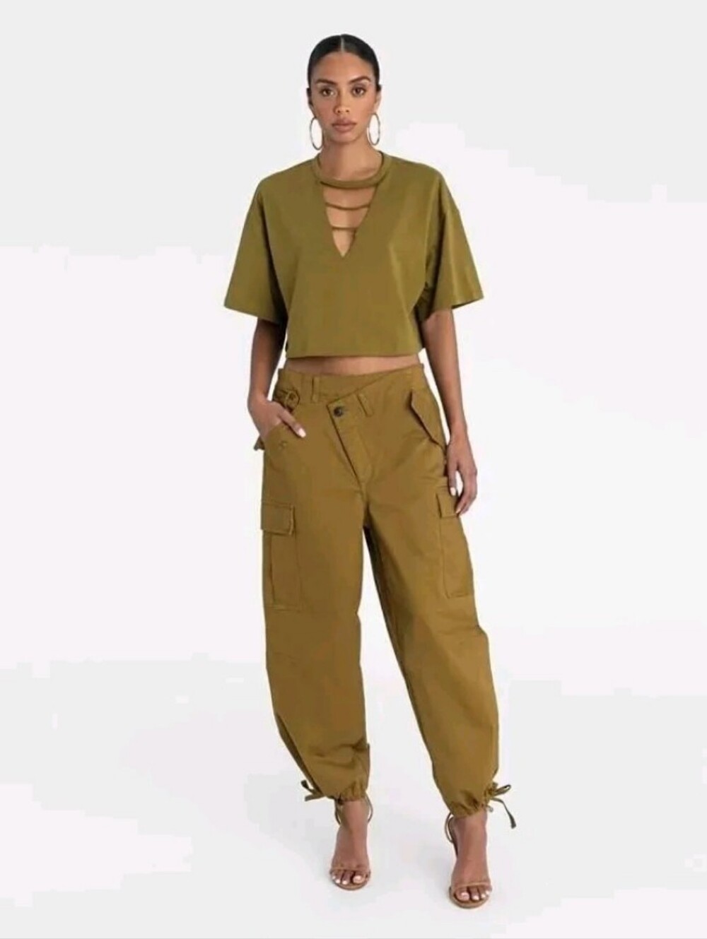 KBB BY KAHLANA THE CARGO MID SIZE JOGGER Size Small New With Tags